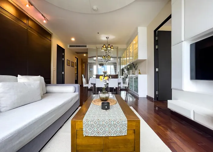 300m Bts L Large 110 Sqm L Pool And Sauna 公寓 曼谷