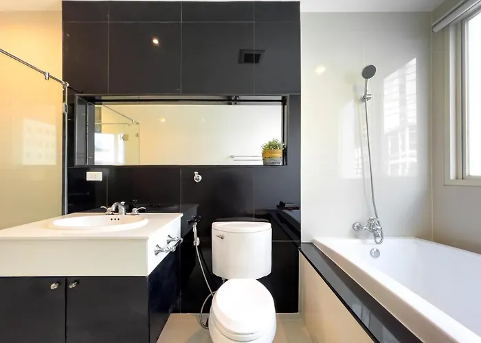 公寓 300m Bts L Large 110 Sqm L Pool And Sauna