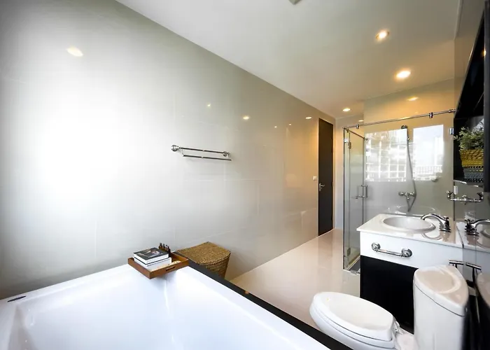 公寓 300m Bts L Large 110 Sqm L Pool And Sauna *