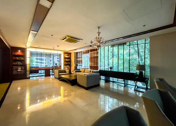 300m Bts L Large 110 Sqm L Pool And Sauna 曼谷