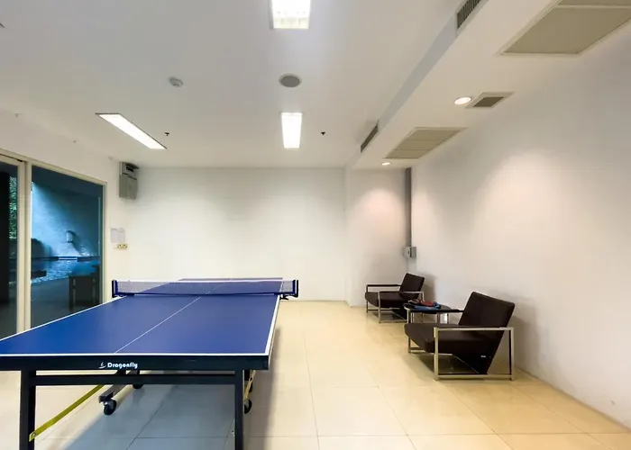公寓 300m Bts L Large 110 Sqm L Pool And Sauna 曼谷